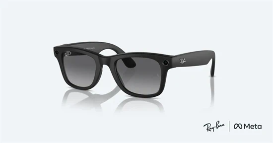 ️ Ray-Ban Meta Wayfarer Matte Black – עם עדשות Clear to Graphite Green Transitions® |